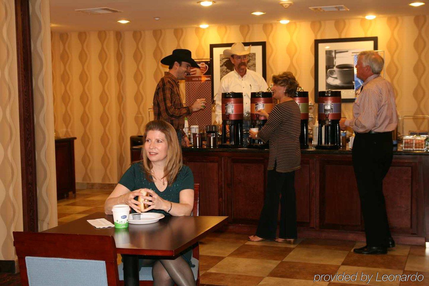 Hampton Inn & Suites Bastrop Nhà hàng bức ảnh
