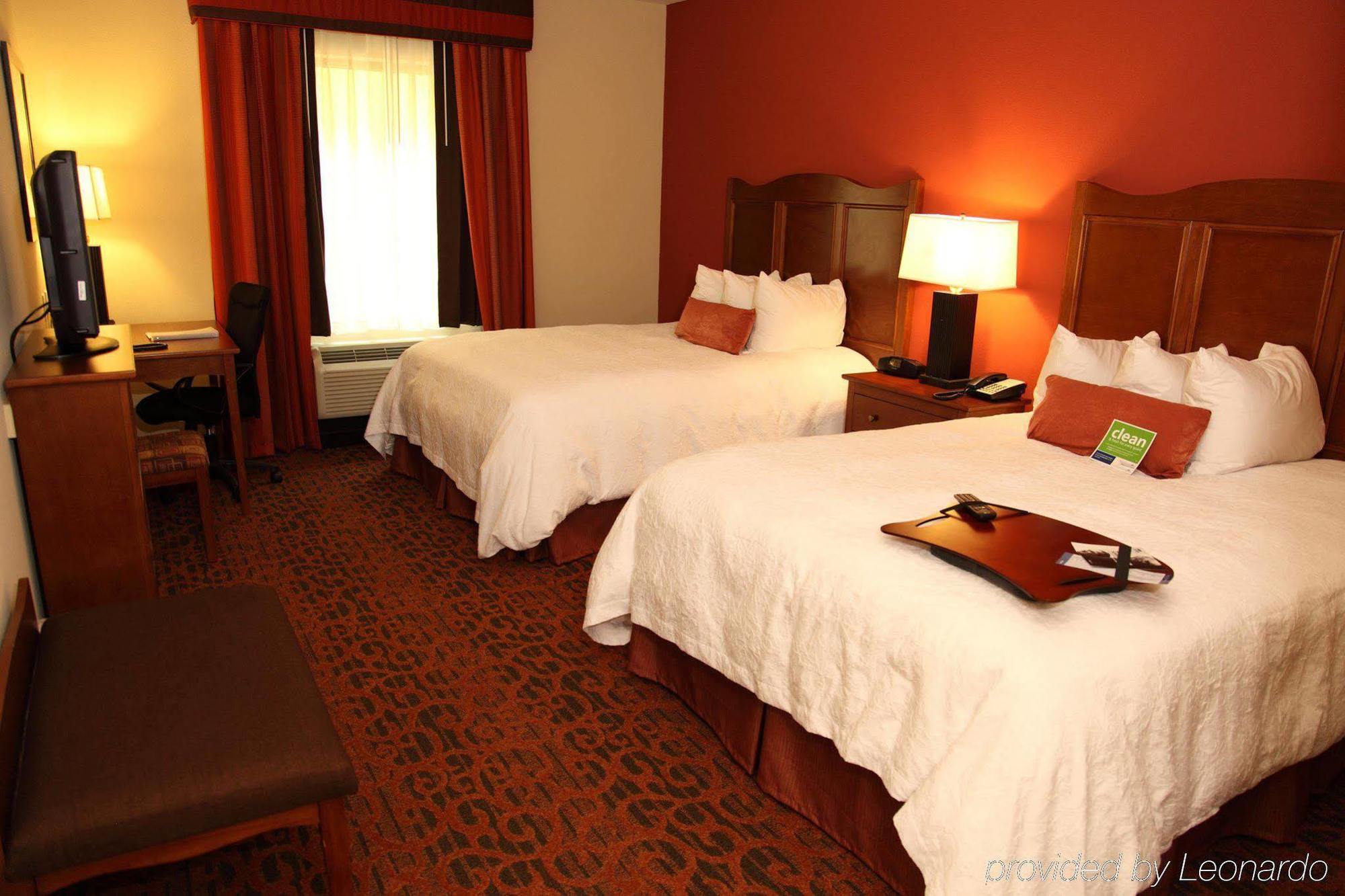 Hampton Inn & Suites Bastrop Phòng bức ảnh