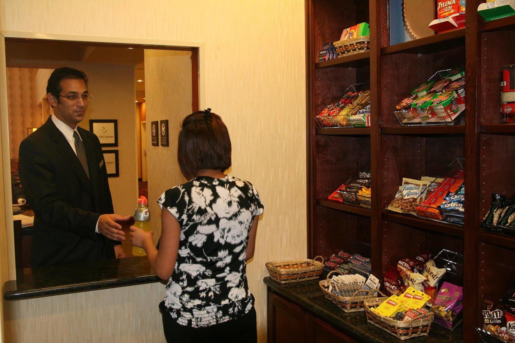 Hampton Inn & Suites Bastrop Tiện nghi bức ảnh